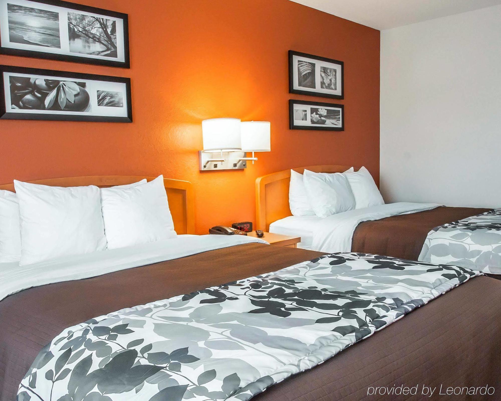 Sleep Inn & Suites Lake Of The Ozarks Camdenton Dış mekan fotoğraf